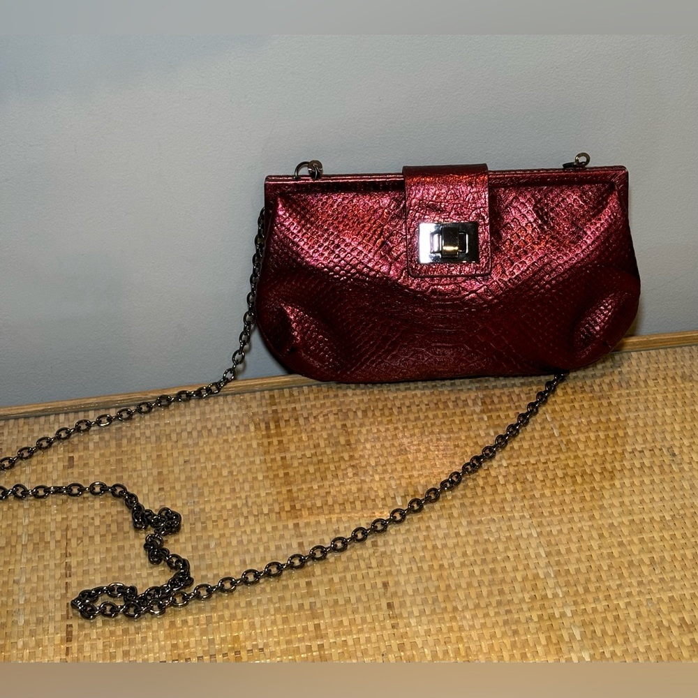 Gorgeous Danier Leather clutch purse with long 24.5” chain strap, new condition